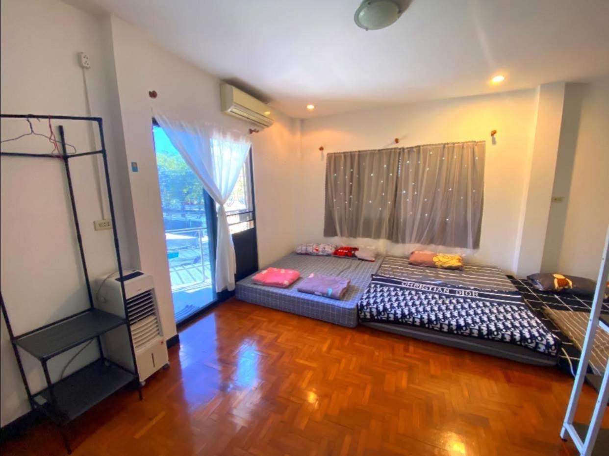 โฮม์อินเชียงใหม่ Apartment ภายนอก รูปภาพ